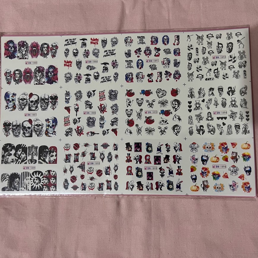 sticker al agua calavera