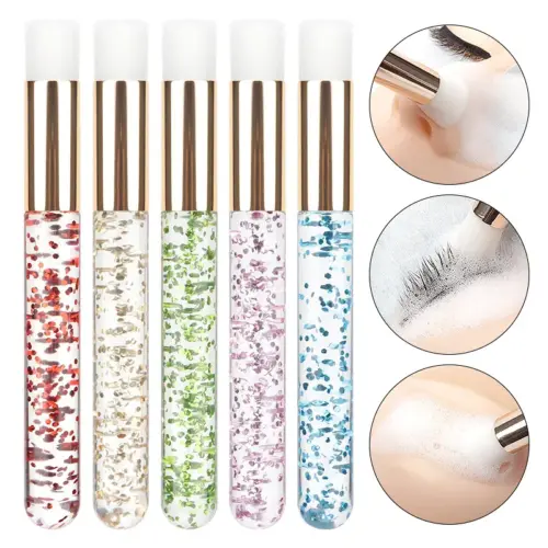 brocha limpieza pestañas con glitter