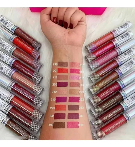 labial metalicool ruby rose
