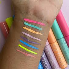 delineador liquido color spoiled iman of noble