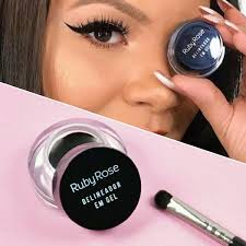 delineador en gel ruby rose