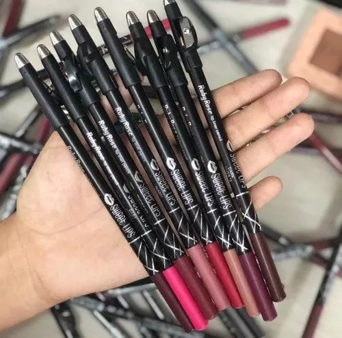 lapiz delineador de labios ruby rose