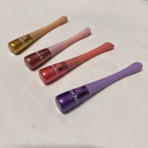 delineador liquido color miss betty