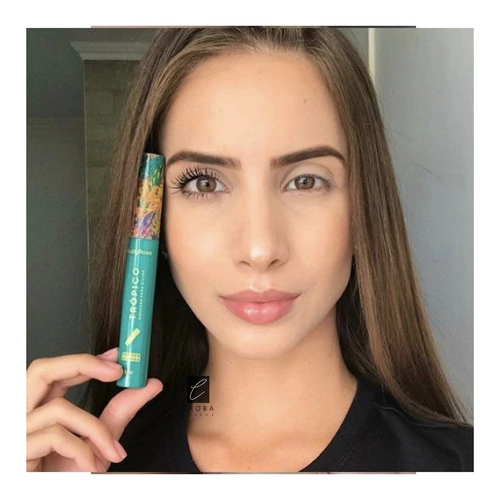 mascara de pestañas tropical ruby rose
