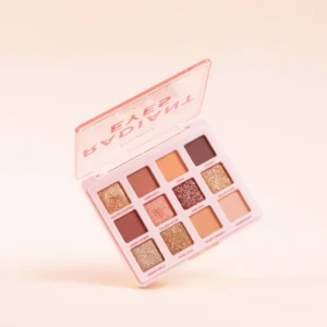 Sombras Radiant Eyes RUBY ROSE